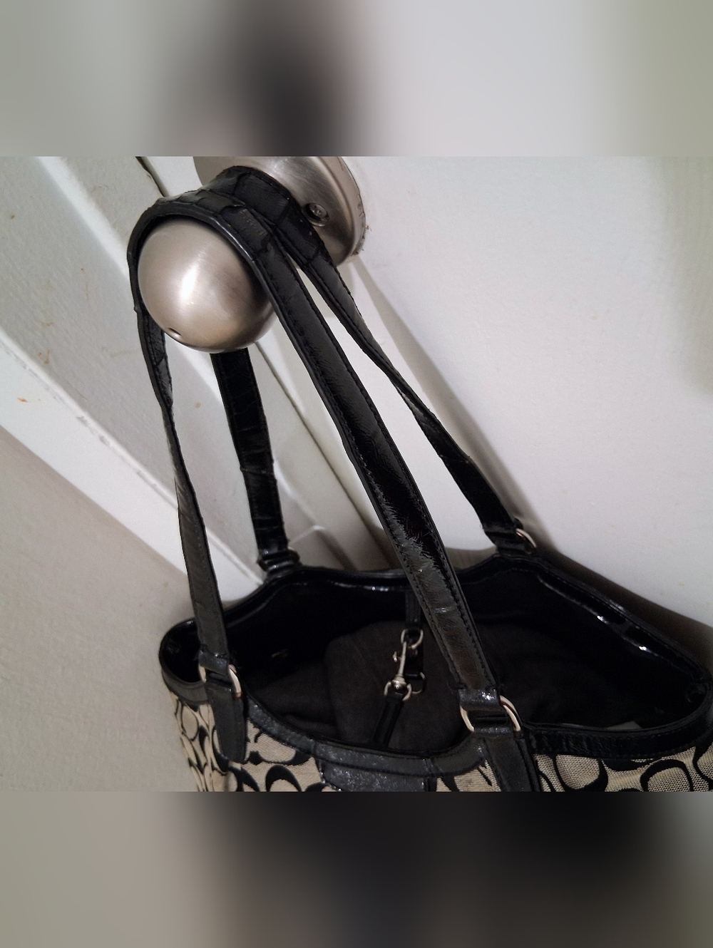 Coach F28503 Devin Signature Stripe Gray And Black Jacquard Shoulder Bag - Picture 12 of 16